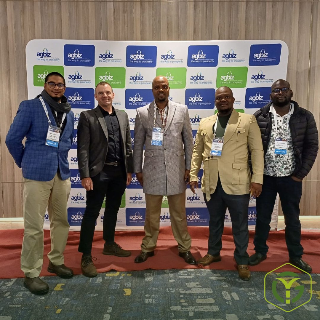 sa_canegrowers's tweet photo. Last week, our team attended the 2024 @AgbizSA #Congress in Sun City. This valuable event brought together #farmers, government representatives, banks, & #agroprocessors to discuss key topics impacting #agriculture. Thank you to @AgbizSA for hosting such an insightful event! 👏 https://t.co/W3mPcToVfc