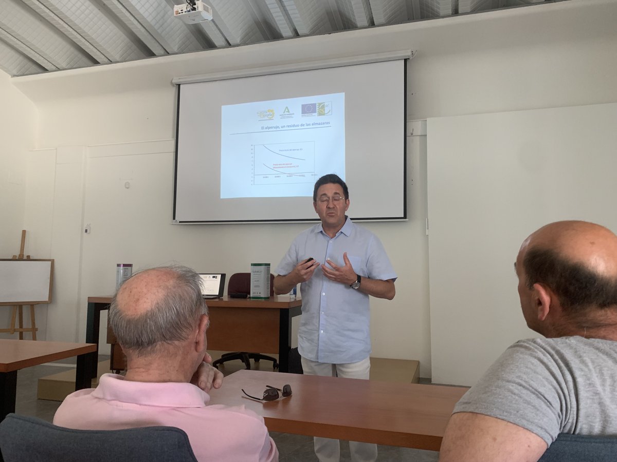 cazorlaadr's tweet photo. Estudio de Análisis de la Conversión de las Almazaras de la Comarca Sierra de Cazorla en Bioindustrias, el pasado 11 de Junio 2024 en Cazorla, ha tenido lugar la presentación de este estudio financiado por el Programa LEADER #LEADER https://t.co/Qpo0Fyx0fH
