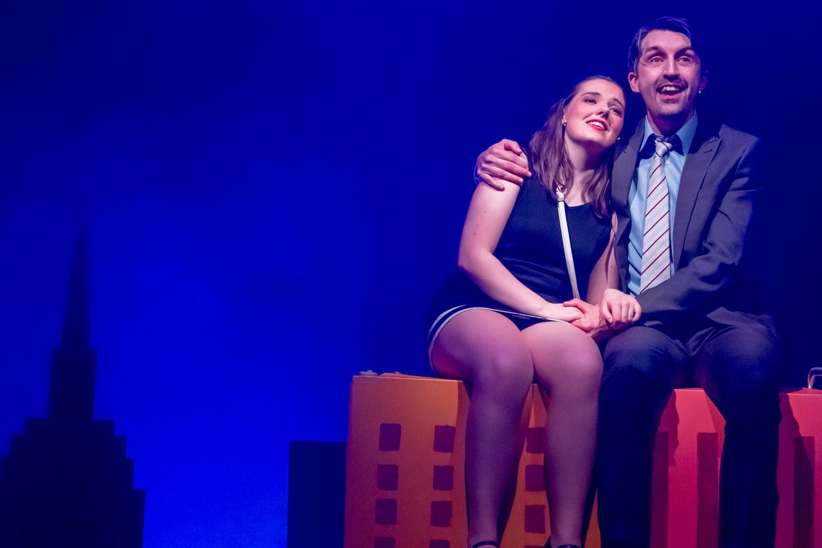Sweet Charity opens Tonight <a href="/ClwydTweets/">Theatr Clwyd</a> 
💃🏼💅🏼✌️🎩🎺❤️

Here’s some production shots from last nights Dress rehearsal from the wonderful <a href="/MarkCarline/">𝙼𝚊𝚛𝚔 𝙲𝚊𝚛𝚕𝚒𝚗𝚎</a> 
Both tonight and Thursday performances are all but sold out. Seats available for Friday and Saturday.

theatrclwyd.com/event/sweet-ch…