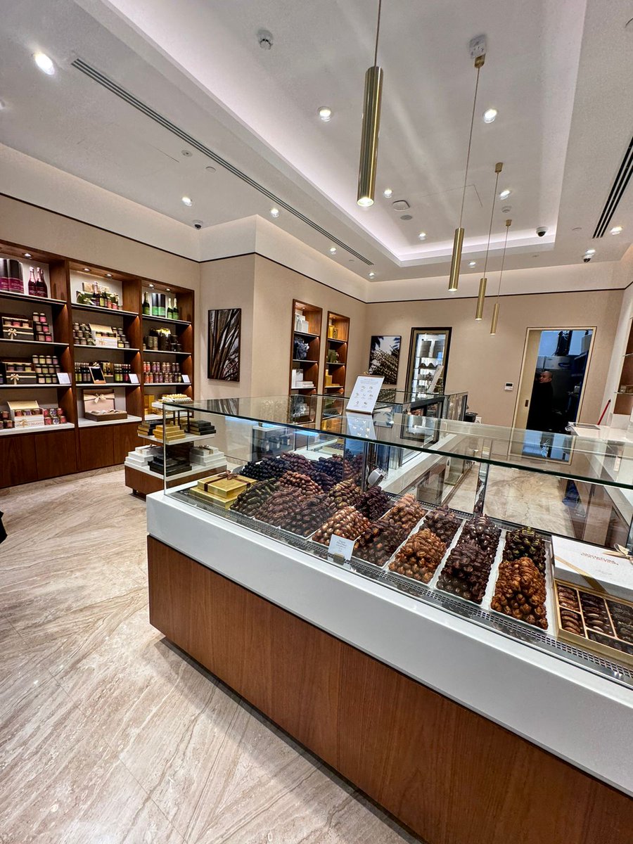 We have moved from Sheikh Avenue to Rashid Mall, Al Khobar, where we invite you to explore our exquisite selection of organic dates, premium chocolates and gourmet gifts. #DiscoverTheDifference