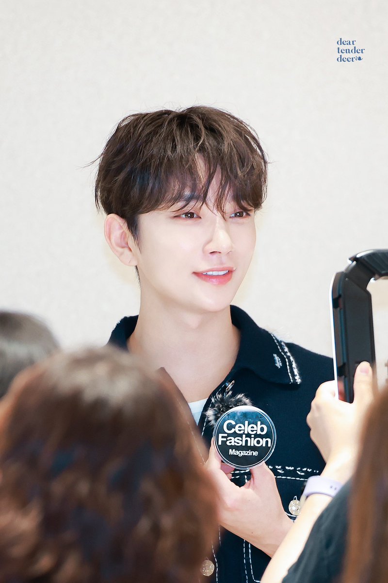 240612
슈빵🫳🏻

#조슈아 #ジョシュア #홍지수
#洪知秀  #JOSHUA 
#SEVENTEEN #세븐틴