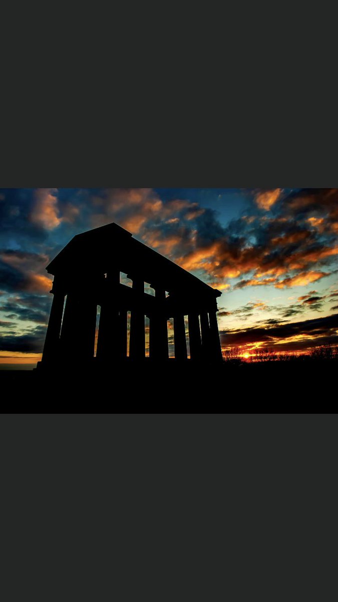 ChrisFTM2507's tweet photo. @Loos1915 Penshaw monument https://t.co/yBlauxRxON