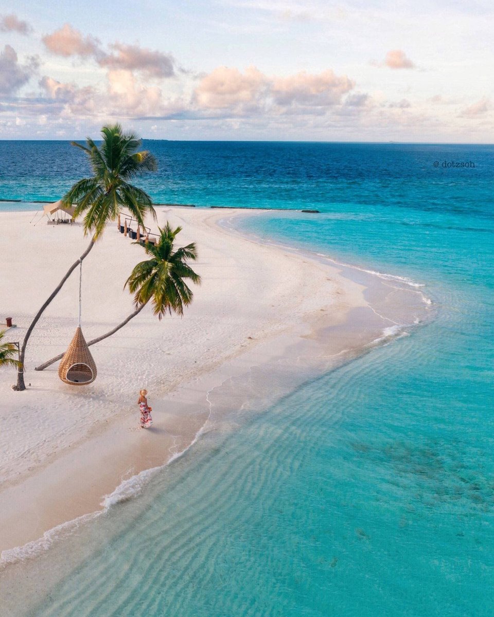 Constance Halaveli

Spend your Maldives holidays strolling down white sandy beaches and swimming in turquoise water. 

#ConstanceHalaveli #ConstanceResorts #PremierDestinations #MaldivesLuxury #PremierMoments #MarineLife #SustainableLuxury #LuxuryHoliday #SunSeaSand