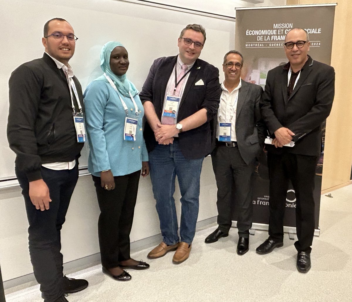 💡 Une discussion enrichissante que J'ai eu l'honneur de modérer un sur les "Opportunités d'affaires dans le secteur des services numériques, en particulier dans le MedTech et la cybersécurité"

🚀🤝 #Francophonie #Tech #MedTech #Cybersecurite #Innovation @Oifrancophonie