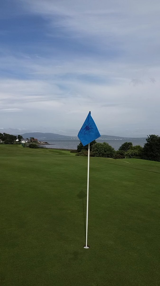 When playing at Royal Belfast you will notice 3 different coloured flags on the greens... Red is for frontal pin position, yellow is middle and blue will require a shot to the rear segment of the greens. #golfflags #pinpositions #nigolf