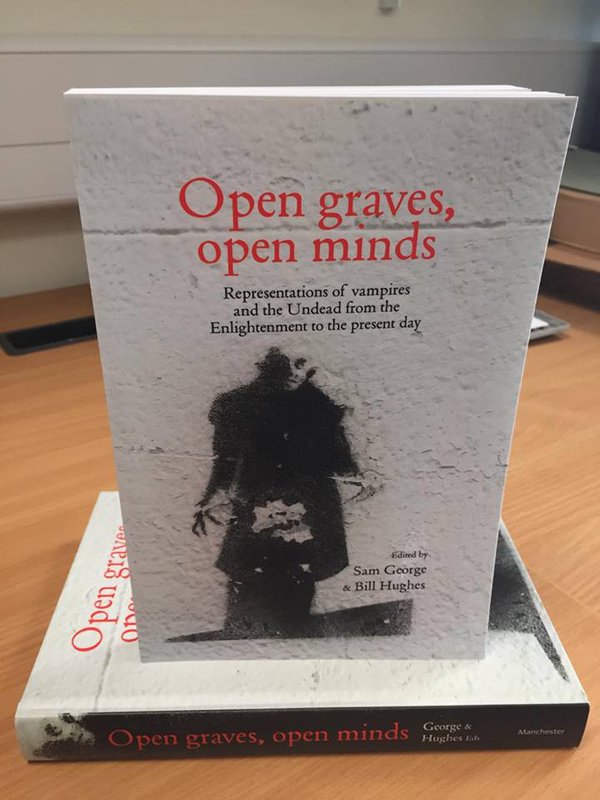 THE OPEN GRAVES OPEN MINDS PROJECT 🧵2010-present 
We began by unearthing depictions of the vampire and the undead in literature, art &amp; other media, then embraced werewolves (and representations of wolves and wild children), fairies, and other supernatural beings and their worlds