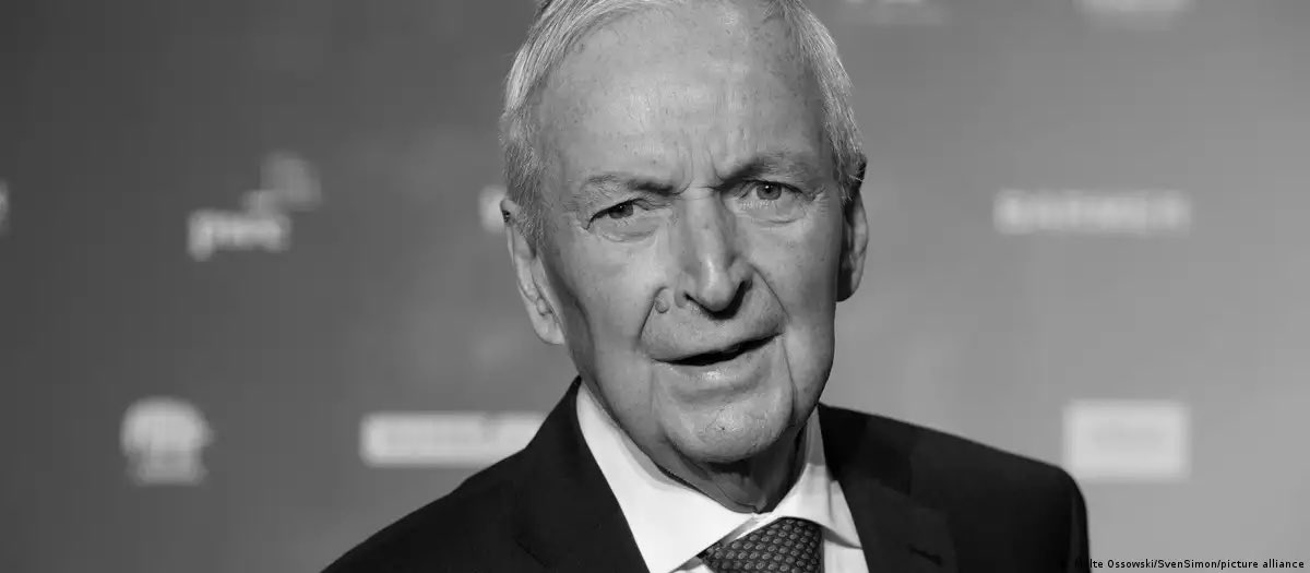 This is a big loss for the green movement of the world.
Klaus Töpfer was a giant of environmentalism. 

Few people have ever done so much to make  Mother Earth great again. 

dw.com/en/germany-top…