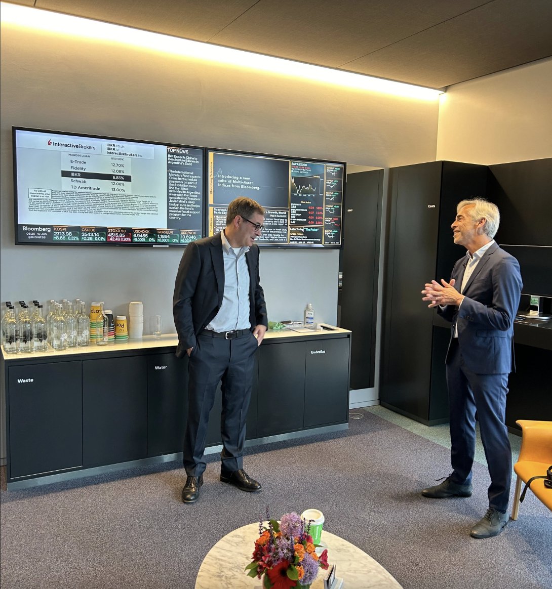 Tech London Advocates (@techlondonadv) on Twitter photo Ahead of his interview on <a href="/BloombergTV/">Bloomberg TV</a>, <a href="/RussShaw1/">Russ Shaw CBE</a> met <a href="/CoreWeave/">CoreWeave</a> CEO Michael Intrator and thanked him for speaking at <a href="/LDNTechWeek/">London Tech Week</a> yesterday 🎙️ #WheresRuss Ahead of his interview on <a href="/BloombergTV/">Bloomberg TV</a>, <a href="/RussShaw1/">Russ Shaw CBE</a> met <a href="/CoreWeave/">CoreWeave</a> CEO Michael Intrator and thanked him for speaking at <a href="/LDNTechWeek/">London Tech Week</a> yesterday 🎙️ #WheresRuss