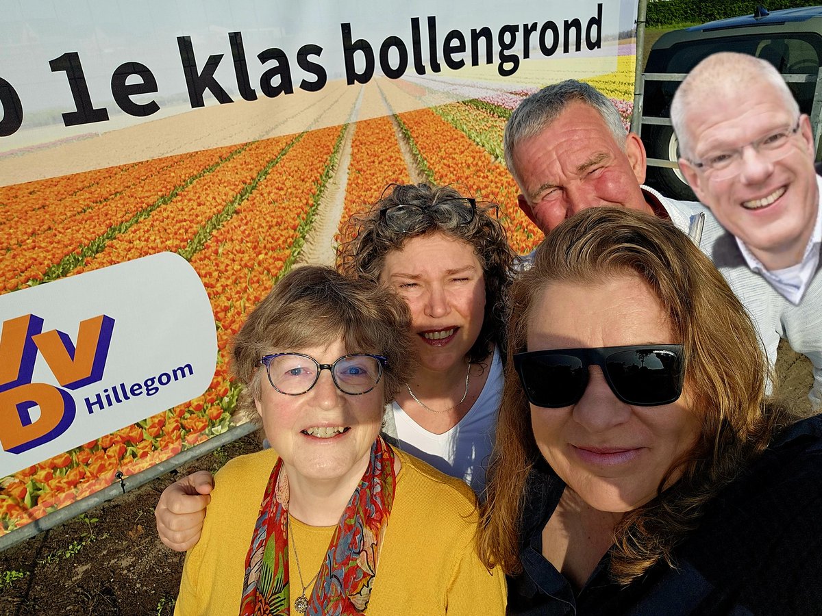 vvdhillegom's tweet photo. VVD Hillegom is TEGEN bouwen van huizen op 1e klas bollengrond! We hebben een doek geplaatst om dit duidelijk te maken. Wij houden vast aan waar we voor staan! #behoudbollengrond #Hillegom #vvdhillegom #bollenstreek #politiek #provincialestaten #verkiezingsprogramma #bollen https://t.co/gwnHrAE2PP
