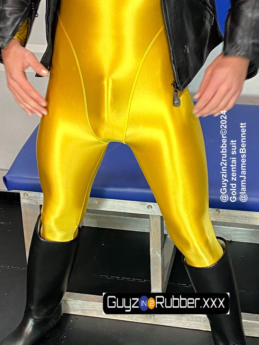 Trying something a little different today, makes a stunning combination! Not rubber but fuck me its Hot!
<a href="/IamJamesBennett/">I am James Bennett XxX</a> for Guyzin2rubber.xxx
#gayzentai #gaylycra #gayboots #spandexhunks