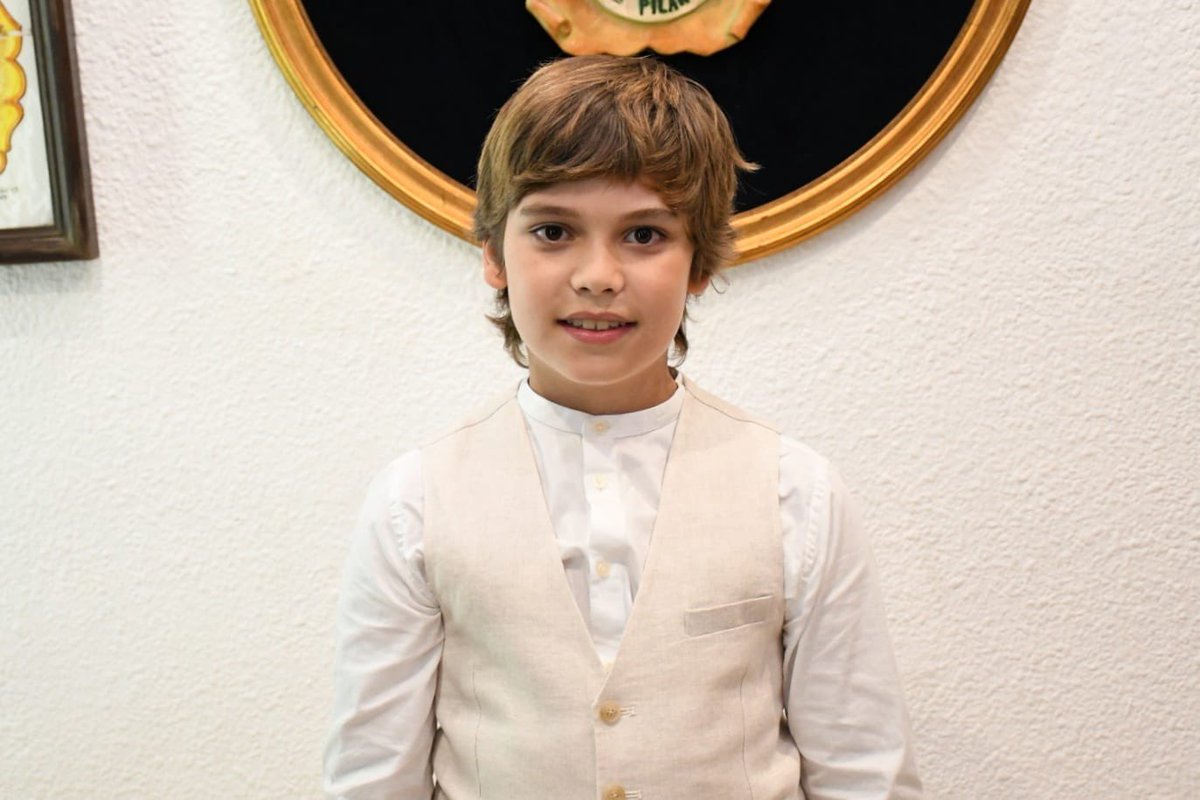 FalladelPilar's tweet photo. Ella es Leyre Selvi Sánchez, nuestra Fallera Mayor Infantil para el ejercicio 2024 - 2025 y él, Marc Garayoa Blanco, nuestro presidente Infantil✨

Ambos están muy felices por vivir este año como representantes, ¡enhorabuena! 🎉

#lagloriadeserfaller❤️ https://t.co/tIYvw1KKLs