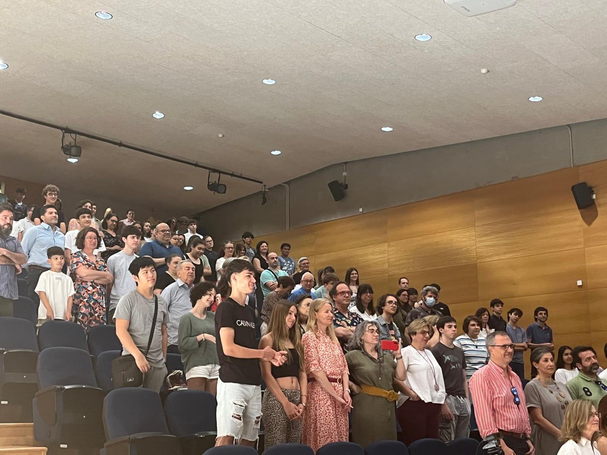 MENTORiment's tweet image. Gràcies a tots i totes els que vàreu assistir el dissabte passat a la cloenda de la VII edició de #MENTORiment 👏🏼
Bon estiu a tothom i fins el curs que ve! 🤗