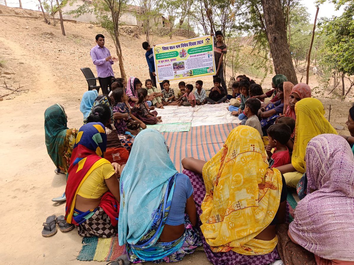 Vaagdhara's tweet photo. Child labour contradicts the values of diversity, social justice and education. It has an impact on children's health, educational development &amp; prosperity. In particular, it violates their rights and deprives them of particularly relevant sporting and social experiences. https://t.co/4oHVgwzfvN