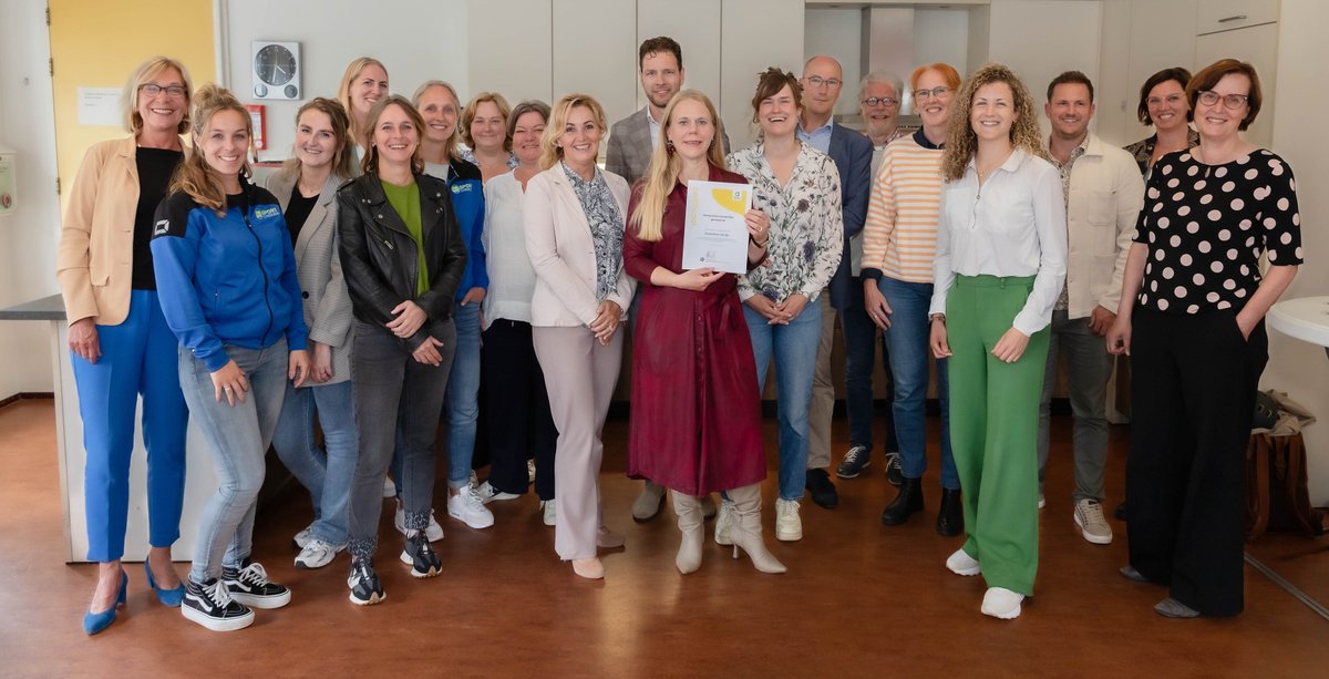 Gouda is officieel dementie-vriendelijke gemeente.💪 Zorgpartners Midden-Holland zet zich met de andere partners in voor mensen met dementie en hun mantelzorgers. Lees meer 👉 zorgpartners.nl/nieuwsberichte…