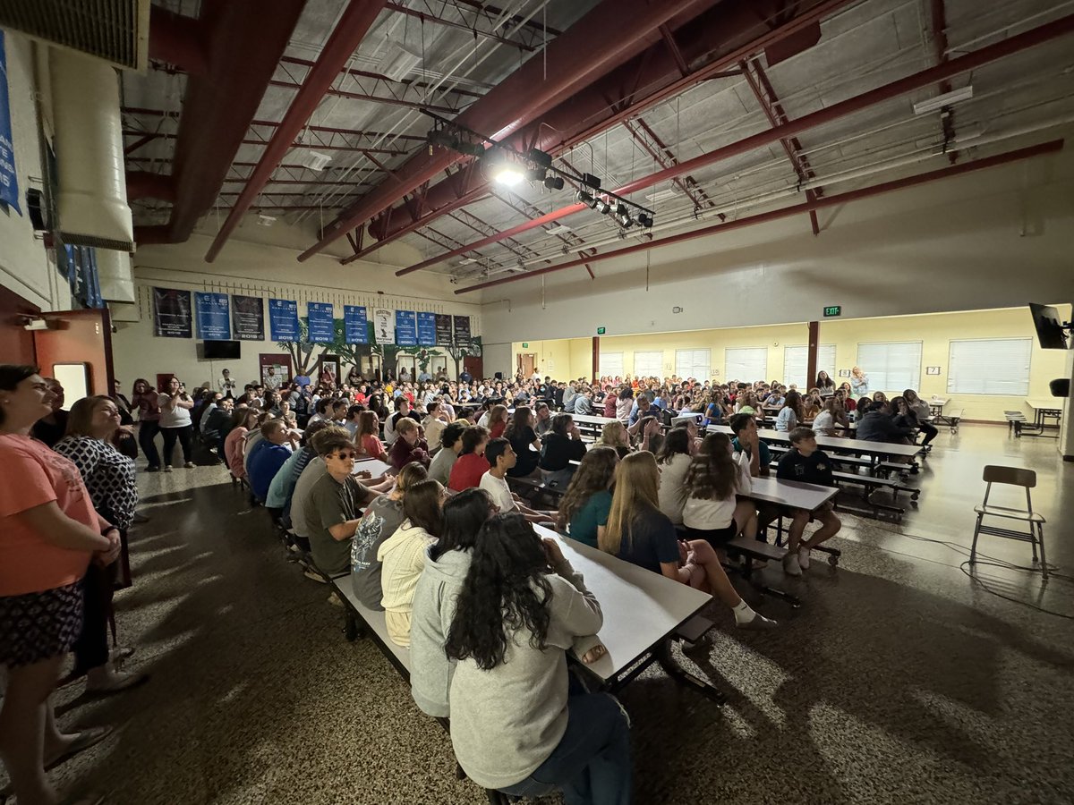 Stephen Parsons (@mrparsons_hms) on Twitter photo Starting off today’s 8th-grade celebration <a href="/Hereford_MS/">Hereford MS</a> with “the slide show” 🎥. Thanks @putnamTE for capturing 3 years of memories!
#WeBelong 🐂 Starting off today’s 8th-grade celebration <a href="/Hereford_MS/">Hereford MS</a> with “the slide show” 🎥. Thanks @putnamTE for capturing 3 years of memories!
#WeBelong 🐂