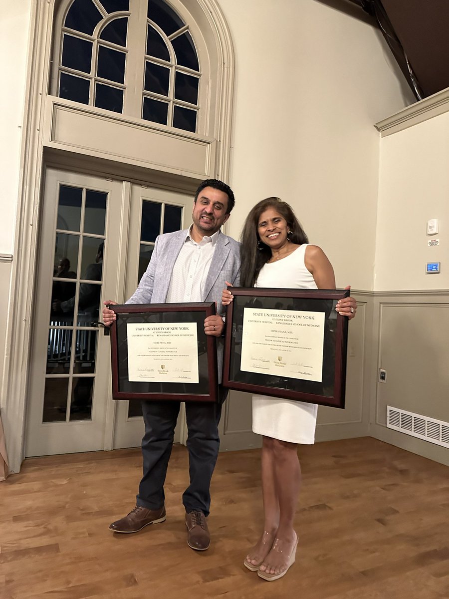 vlingamz's tweet photo. Celebrated the graduation of @sbubmi #clinicalinformaticsfellows last night. Our 5th cohort of graduates!! Couldn’t be more proud of them! @sbudeptofmed  @stonybrooku @StonyBrookMed @SaltzJoel https://t.co/3iH8NubYor