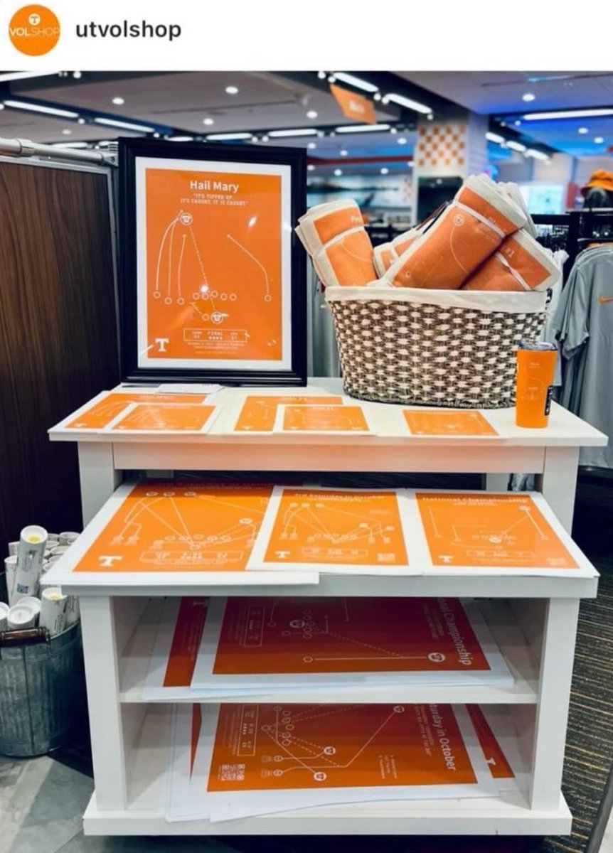 joeykent's tweet photo. Father’s Day is near, stop by the @UTVolShop to get Dad a memory that you shared together as Vols fans. 🍊
#ThatLegendaryPlay https://t.co/9bTicnSyHA