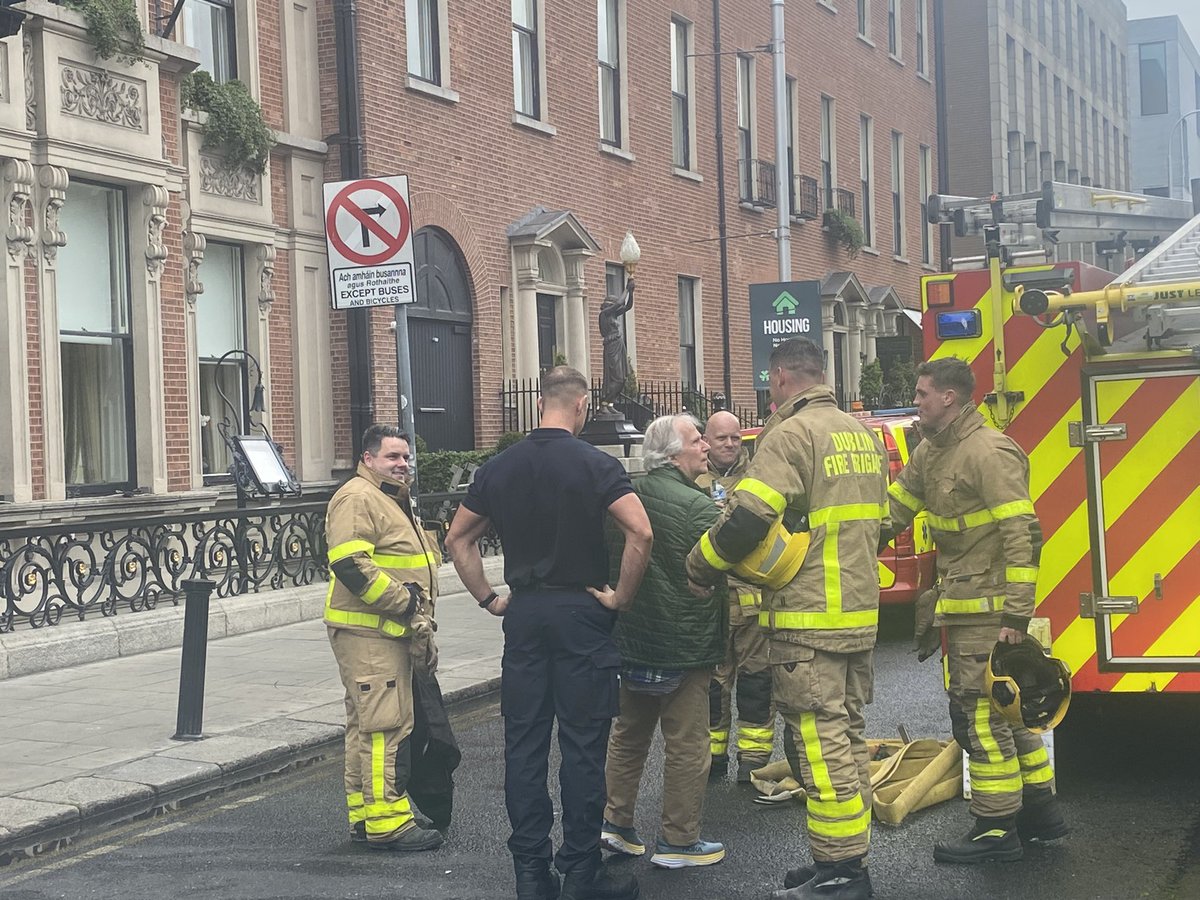 Henry Winkler, best known as TV's ‘The Fonz’ was a guest at The Shelbourne and was seen thanking members of <a href="/DubFireBrigade/">Dublin Fire Brigade</a> for their work.
He said he was woken by what he thought was an alarm clock this morning, when he realised it was the fire alarm going off <a href="/rtenews/">RTÉ News</a>