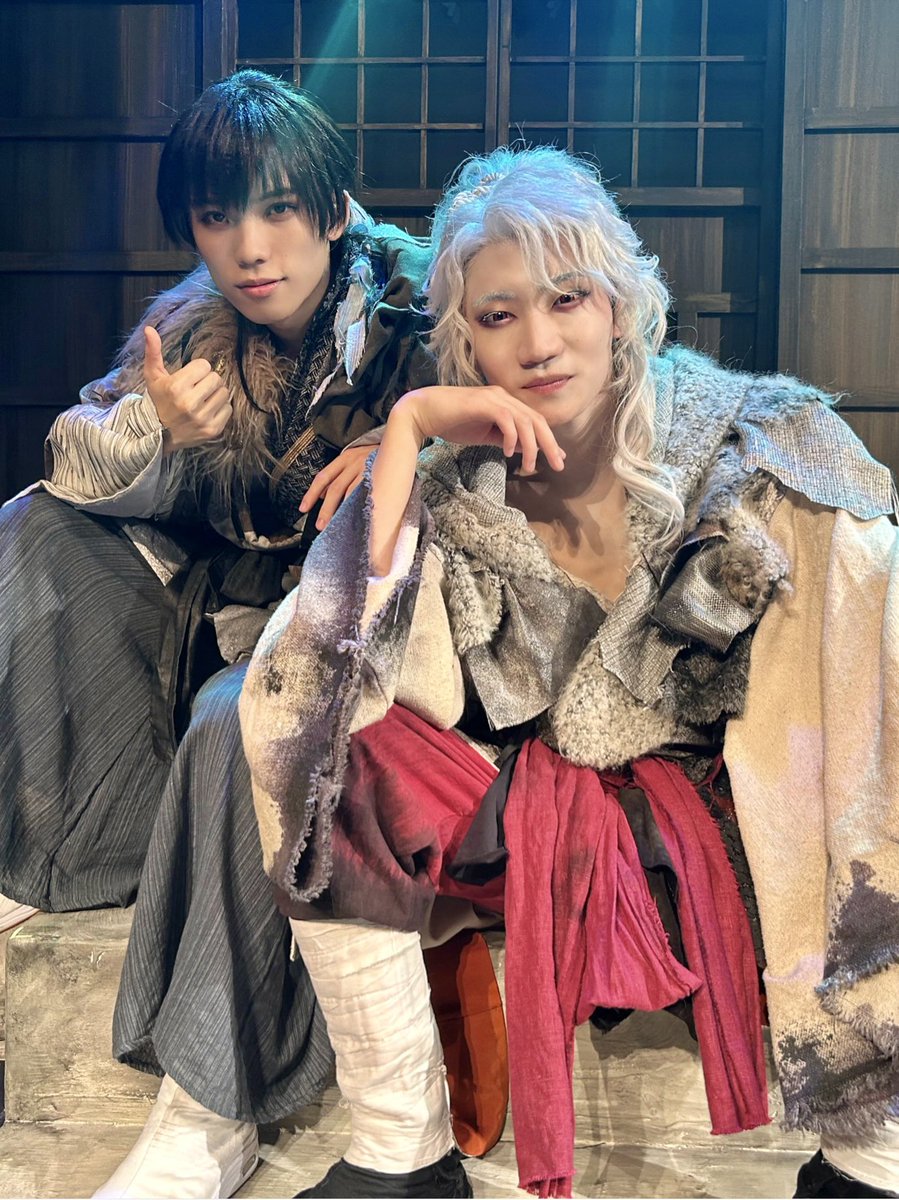 【 🎪Theater 】

#川﨑星輝 主演、#青木滉平 出演 舞台

純愛異形綺譚「刻め、我ガ肌ニ君ノ息吹ヲ2024」
本日初日を迎えました🌕✨

最後までよろしくお願いします⛩️

#少年忍者
#刻め散れ刻2024