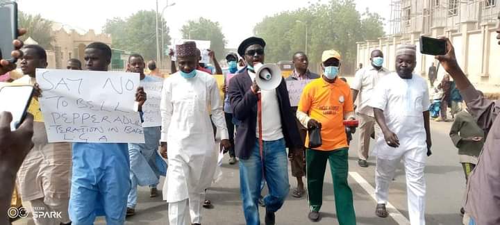 AjayiWizeman's tweet photo. Weldone Yobe! This is #June12Protests today. People marched #Nationwide!
Our time is coming!!
#RevolutionNow https://t.co/hKYa0KQNmq