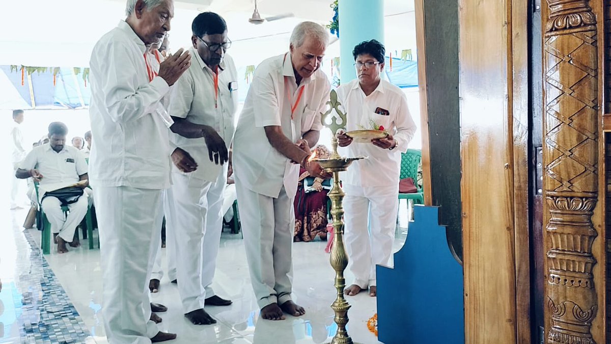 sathyasaiodisha's tweet photo. Loving Sairam..
With the blessings of Sri Sathya Sai Baba, a Zonal level health care and SRP orientation programme was conducted on June 9th, 2024, at Gurukul Prashanthi Dham, Kenduapada, under the Bhadrak-1 Sai district.
#zonallevel
#SRP
#Bhadrak1
-Media Team https://t.co/tqepai2JuA