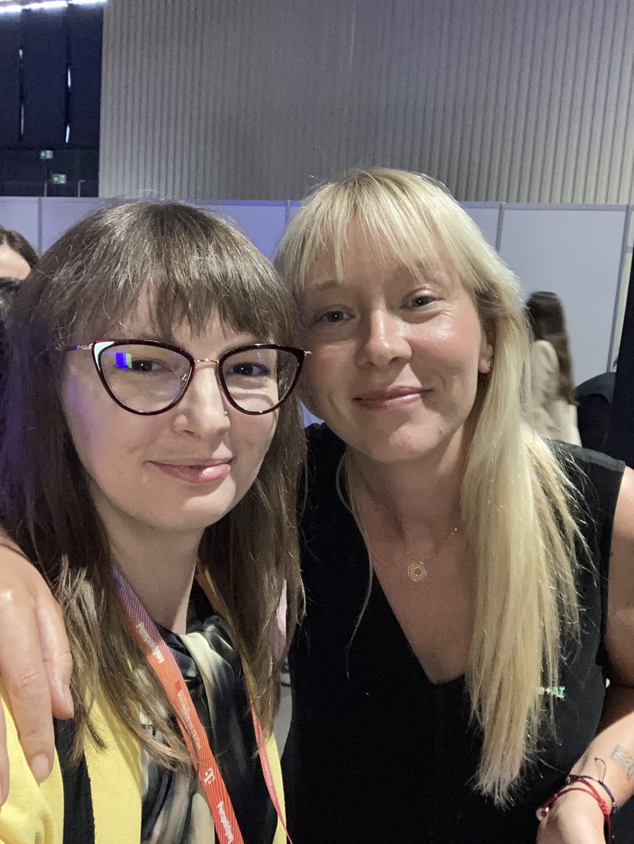 m_b_lewkowicz's tweet image. Po prostu kolejny dzień w pracy 😍#womanintech #kobietywIT #quantumcomputing #AI 
@Przegaa @perspektywy_s @CyberDefence24