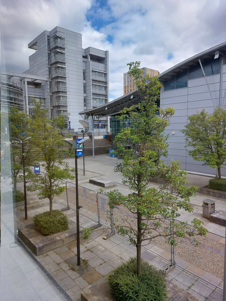 KiuSum's tweet photo. Walking off our lunch & up the Glasgow hills... (love the exercise)
...now to our venue & final Glasgow University on this conference tour.
Hellloooooo @CaledonianNews at the top of the hill!
Ready with my USB in room 7...
#podcast #ALDcon24 https://t.co/ZWGsd12uMQ