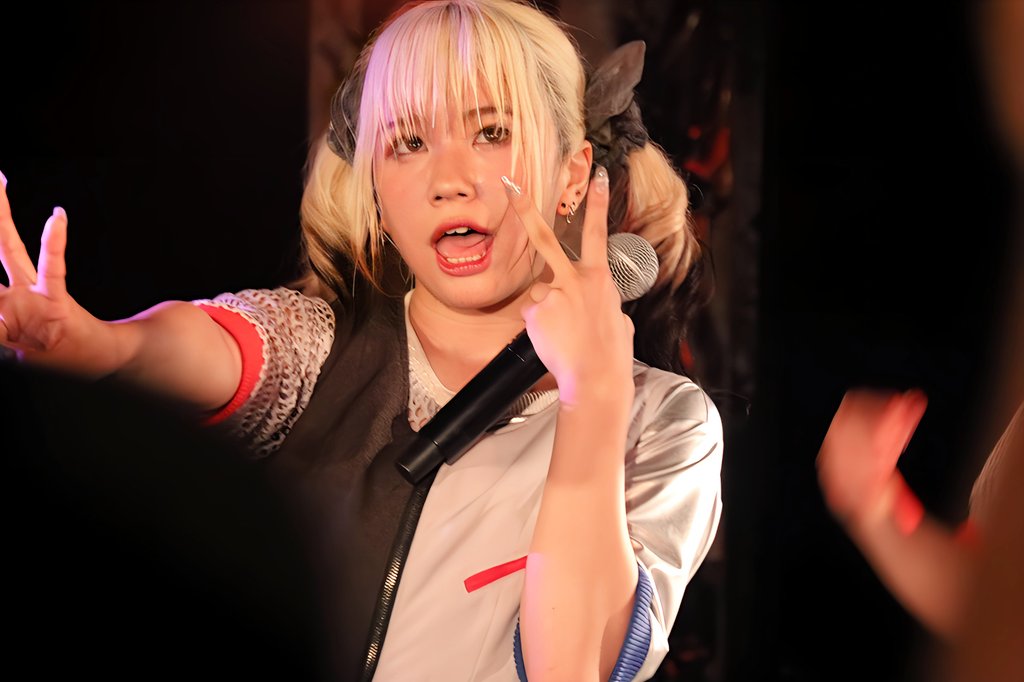 kobayashitooru's tweet image. チケット貰えちゃったのでBIBIを撮りに
ロール見たら9割BIBIでした
#PIGGS
#BBS4