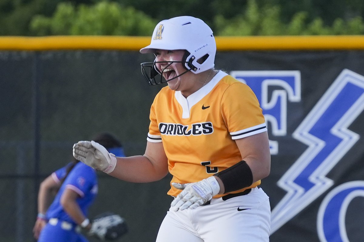 ✨🥎✨: <a href="/anna_moore_06/">Anna Moore</a>, <a href="/CathedralSoftb1/">Cathedral Softball</a>; <a href="/MaloneMoore11/">Malone Moore</a>, <a href="/bghs_softball/">Beech Grove Softball</a>; <a href="/KateRenschen/">Kate Renschen</a>, <a href="/LakeCentralSB/">🥎 Lake Central Softball 🥎</a>; <a href="/hannahsutton_24/">hannah sutton</a>, <a href="/Oriole_Softball/">Avon Oriole Softball</a>.

🗳️🔚noon, Monday: indystar.com/story/sports/h…