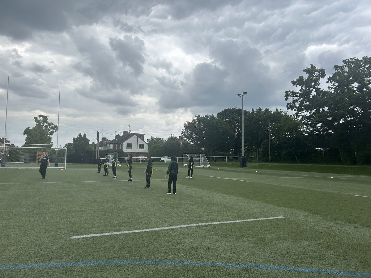 ghspeofficial's tweet photo. A great day out @ealingtfrugby for the girls Arnold Hill cup! The girls loved trying a new sport and showed immense GHS courage and resilience https://t.co/EADW6IRGJq