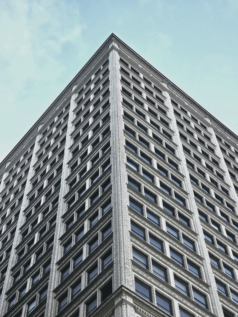vintiga's tweet image. Corner Shot

#CornerShot #FancyBuilding #StL #Dowtown #StLouis #DowntownStLouis #Outside #WalkAbout #PhotographyIsArt #Photography #ColorPreset #Preset #GalaxyS24Ultra #GalaxyS24 #GalaxyS24Photography