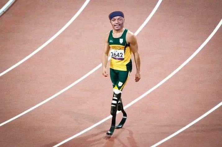 Zweli_Thixo's tweet photo. I hate the internet 😭 Shebe Shxtorius. https://t.co/PIc7lk1u7U