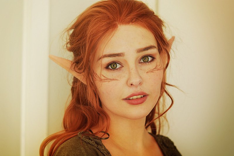 starbitcreation's tweet photo. Creeping out of my cave of cosplay retirement to screech about how excited I am for the return of Dragon Age 😭
Gonna need to add Rook to this group so I’ve cosplayed all the DA heroes!! https://t.co/VNpJGmTwQM
