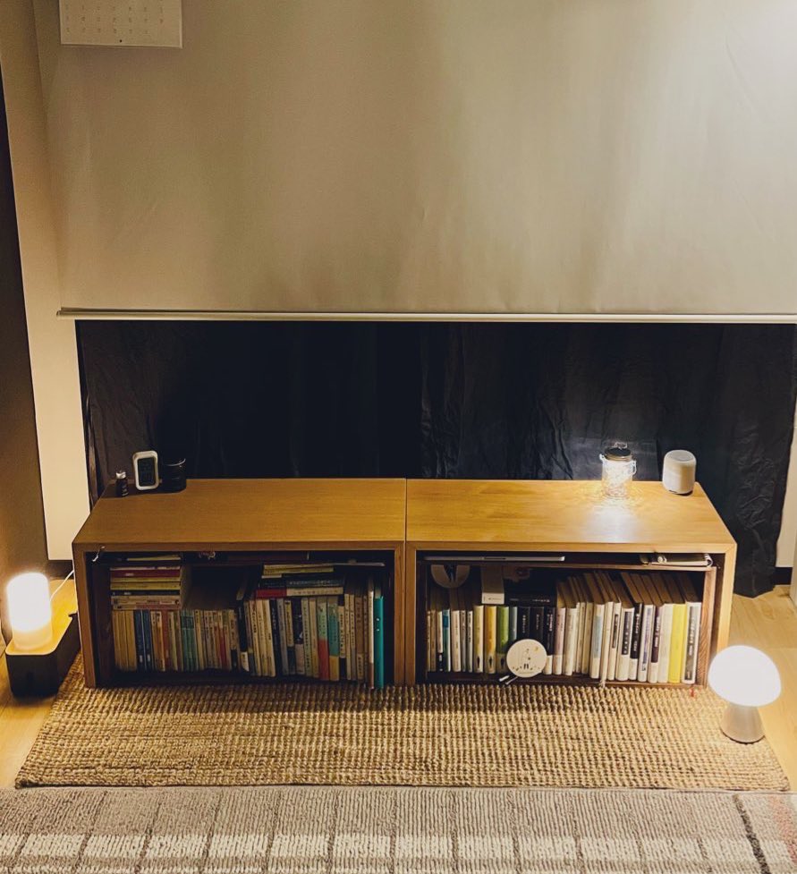 yuruminimal's tweet photo. 誰とも何とも比べずに生きていきたいな。
気付くと誰かや何かと比べてヘコんだりする。
そういうことで立ち止まるのも勿体ないし、
もっと気分よいものや心地よいことにフォーカス！

ゆるく脱力して、自分の心地よいを追求していく。

#ジルの目標
#ゆるゆるシンプルライフ
#ゆるくがんばらない世界線 https://t.co/gPymQKYK5L