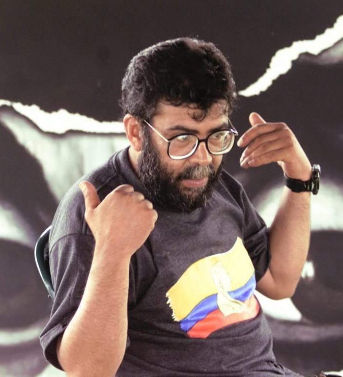 "No nos amilanan las amenazas de la oligarquía que hemos escuchado toda la vida, no creemos en los llamados a la claudicación y a la indignidad, ni en los judas que aceptan las monedas de su oponente porque sobre esa moral nunca se construirá un  mejor país".

 Alfonso Cano.