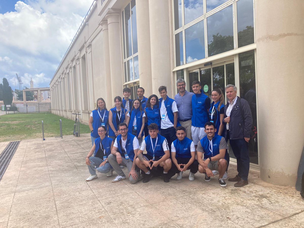 Gran momento de este jornada con el Grupo de Voluntarios.

#Psicodepor24 #ProvalentiaCongresos