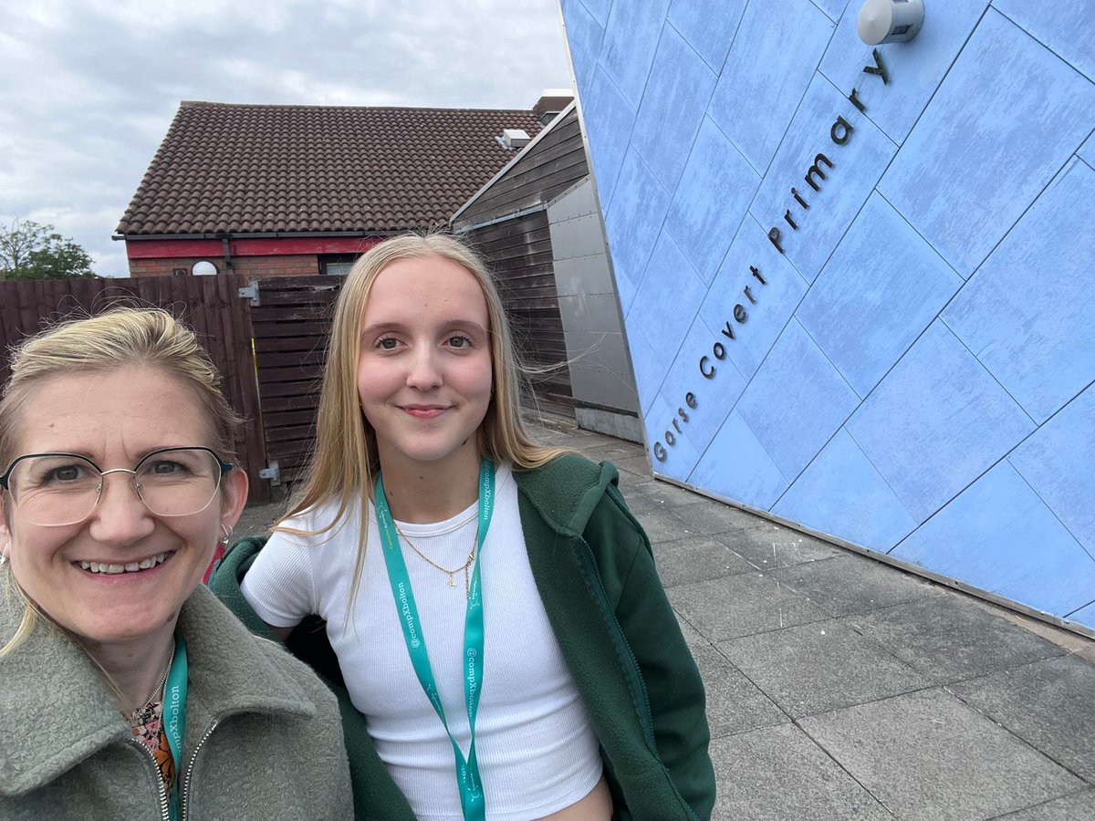 Positive_Soc's tweet photo. Our first #Warrington school!

Thanks to @GorseCovert Primary School for inviting Emily (and @StMarysCHS work experience student) to help students make good decisions when it comes to #socialmedia.

Emily is part of the amazing @CompXBolton team, which supports Positive Social. https://t.co/jsuoCXwnIB