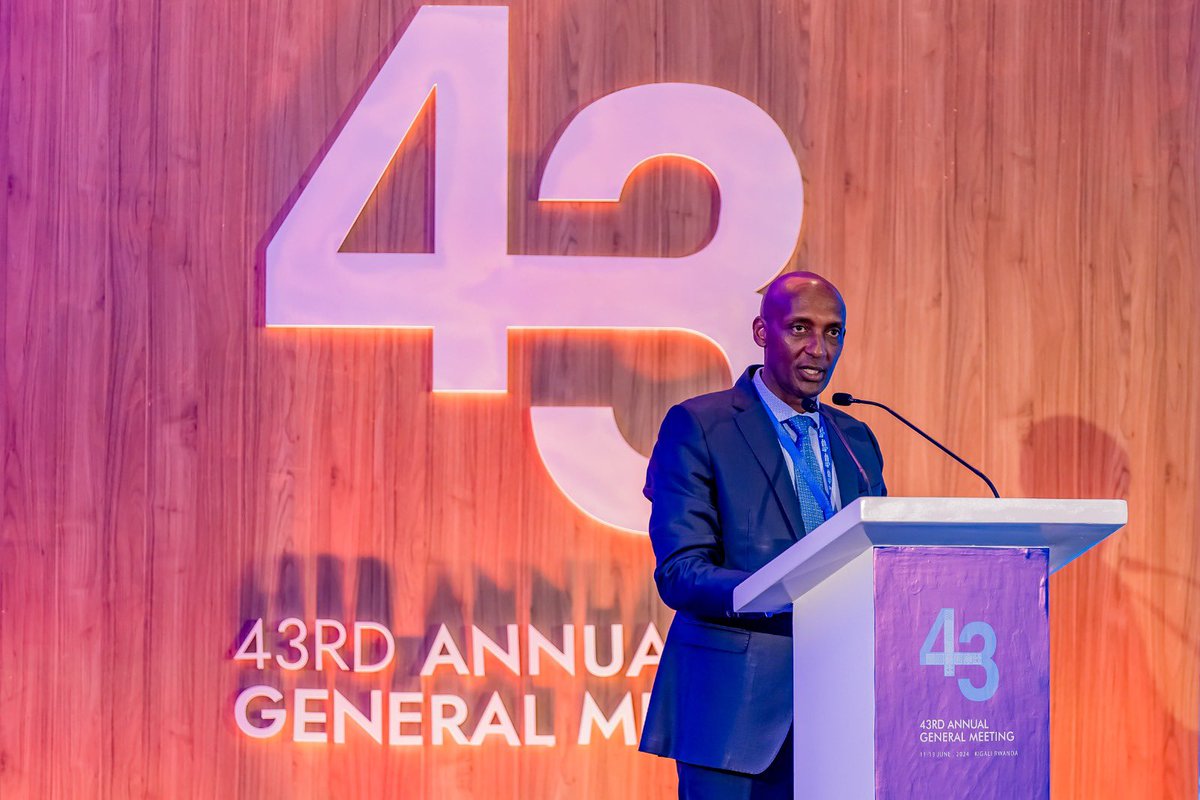 indiana_am's tweet image. "Emphasizing the need for holistic policy planning and strong partnerships, we are dedicated to addressing affordable housing and urbanization challenges," stated Richard Tusabe, Minister of State, Rwanda, at the #SHafDBAGM2024
@ShelterAfrique 
@RwandaInfra