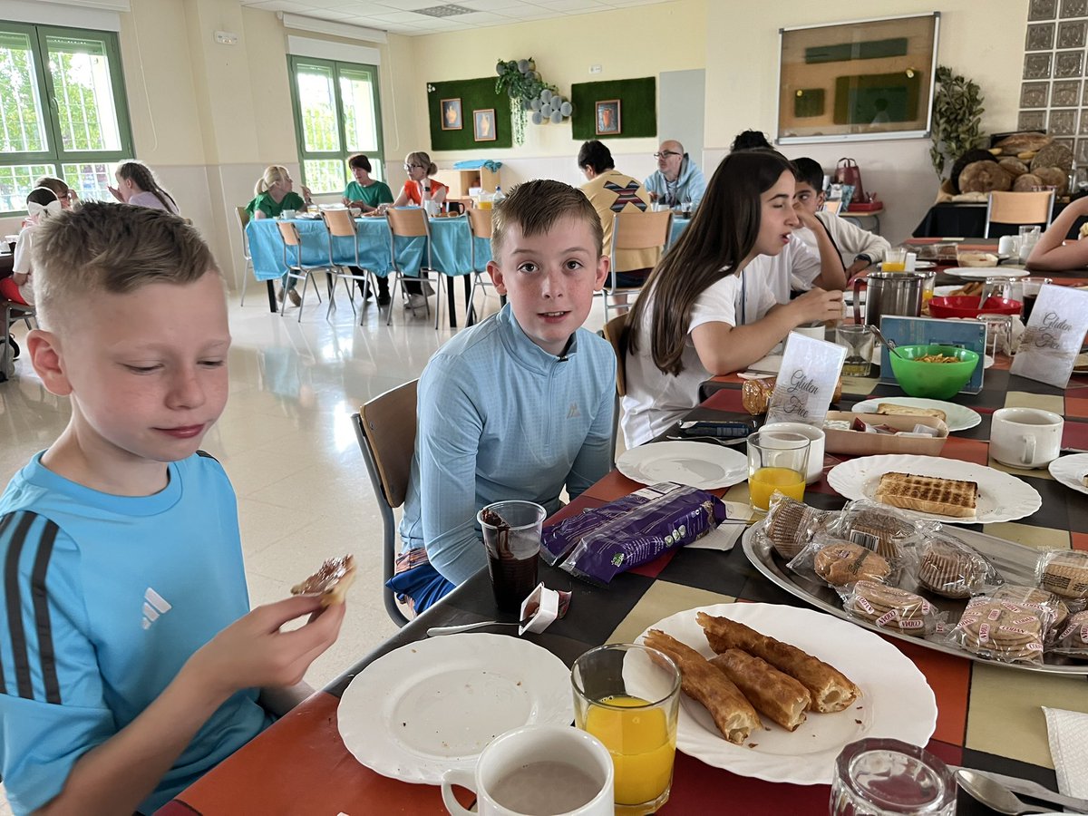 Kings Lander Primary Academy tweet media