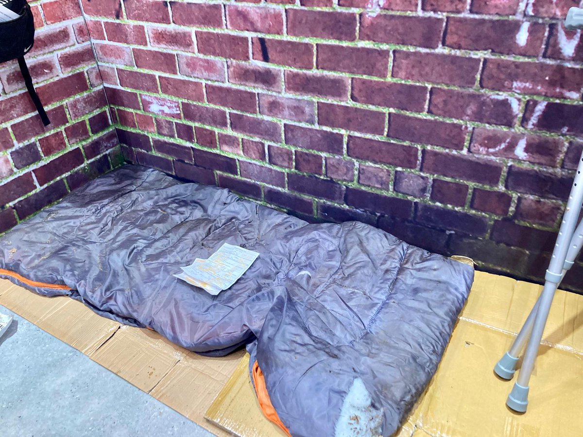 PathwayUK's tweet photo. Too many vulnerable people are discharged from hospital into unsafe accommodation, or worse, the street. We all deserve a safe place to recover. Join us at #NHSConfedExpo Stand D24 to experience our immersive installation, and discuss the solution to the problem: #stepdowncare https://t.co/67zw2v0kFR