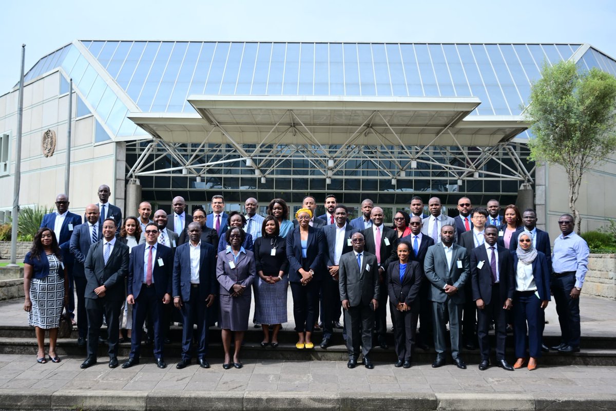 ECA_OFFICIAL's tweet photo. Starting today till 14th June. @ECA_OFFICIAL is hosting a workshop with practitioners across Africa on local currency and capital market development for #CentralBanks in Africa.
#TDBGroup @ECA_OFFICIAL and @gatesfoundation
#StockExchanges #MarketInfrastructure https://t.co/Hqiv2MVhG9