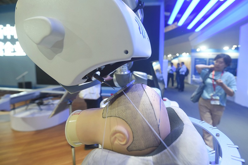 InvestShanghai's tweet photo. The 10th China (#Shanghai) International Technology Fair is here, showcasing the latest innovations from nearly 1,000 exhibitors across 35,000 sq m. From interactive robots to sleek eVTOL aircraft and more, catch a glimpse of what the future holds from the photos! #CSITF @hktdc https://t.co/qZSyWoZwEX