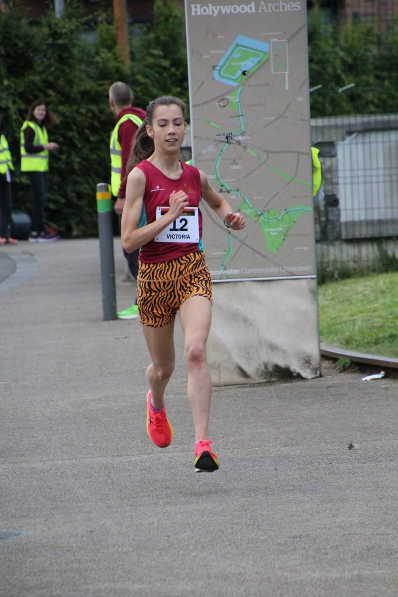 thebackstraight tweet media