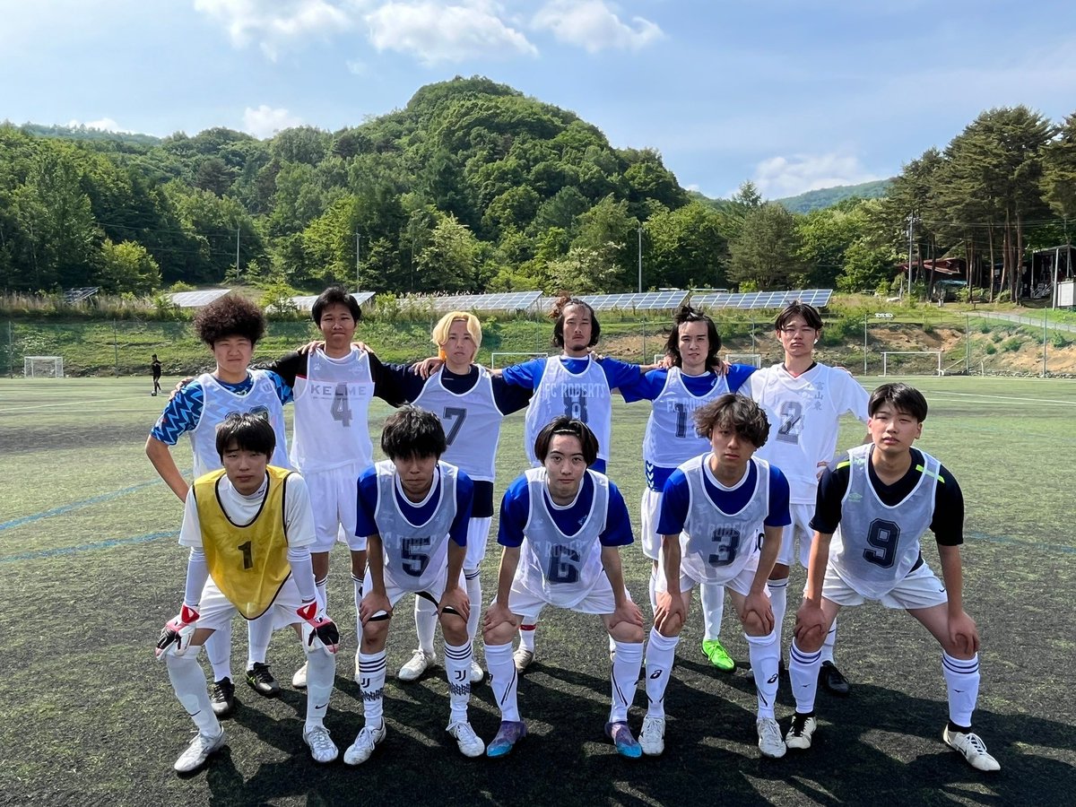 fcroberts11's tweet photo. 6/8,9の2日間、群馬県で行われたSS Umbro CUP 2024 EAST 3rd Leg 国公立カップ 予選リーグ に出場しました。
一日目では両チームとも良い結果を残し、2日目で上位リーグでの出場を果たすことが出来ました。
夏に行われる北信越大会に向けて部員一同より活動に励んでいきます⚽️
お疲れ様でした！ https://t.co/n4uTXcAlGl