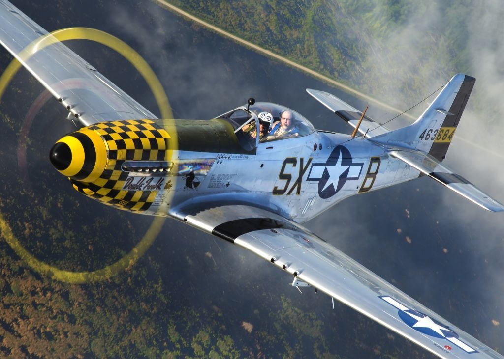 AirshowDisplay's tweet photo. Week Airshow News Canada: https://t.co/e2N0rmMrDL

@SAIBagotville
@ColdLakeAirShow
@airshowlondon
@manitobaairshow
@AeroGO2019
@skyhawkscanada
#avgeek #airshows #displays #airshowdisplay #aviation #meetingaerien #canada #airshow #warbird #aviation https://t.co/MmiKEk5GTg