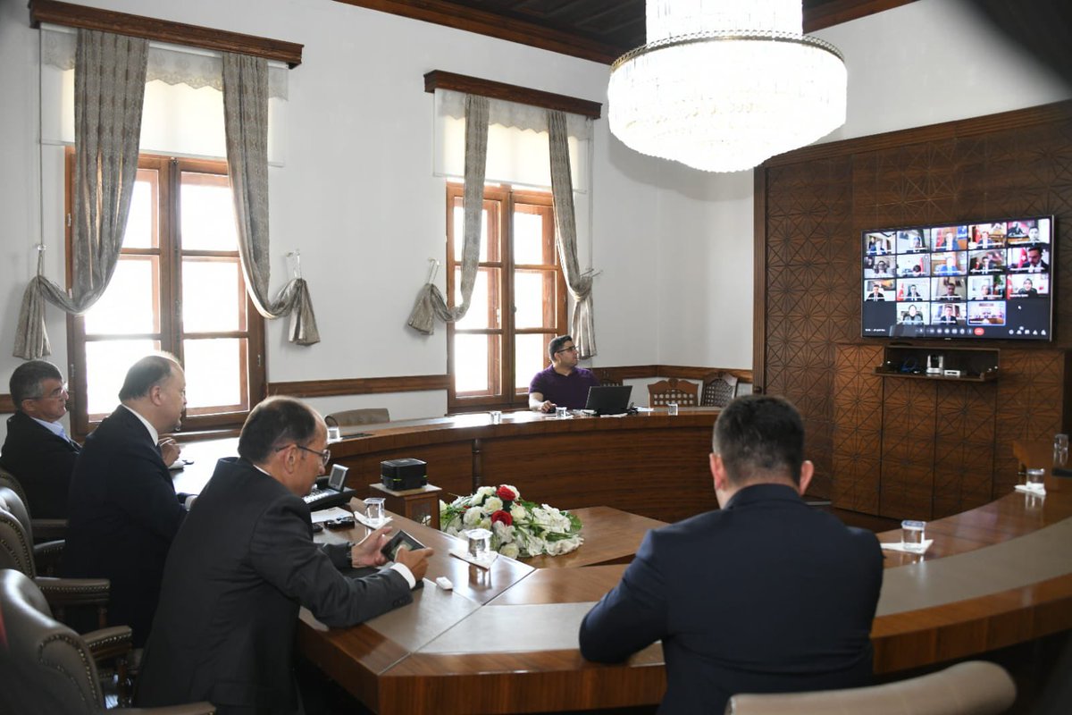 kastamonuvalilk's tweet photo. T.C Kimlik Kartları Yaygınlaştırma toplantısı Valimiz @MeftunDalli başkanlığında, Vali Yardımcılarımız ve Kaymakamlarımızın katılımı ile VKS üzerinden yapıldı.

@TCNufus https://t.co/0Dh0Z0CBeH