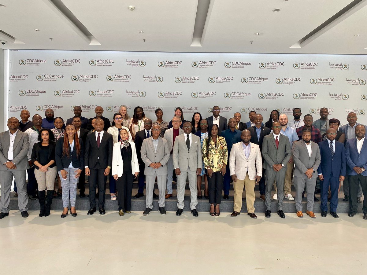 GIZAfricanUnion's tweet image. Happy to support @AfricaCDC validate it&apos;s #PublicHealthInformatics training curriculum, to strengthen @_AfricanUnion member states&apos; capacities by providing the skills to establish informatics-savvy National  #PublicHealth Institutions to achieve improved #health outcomes for all!