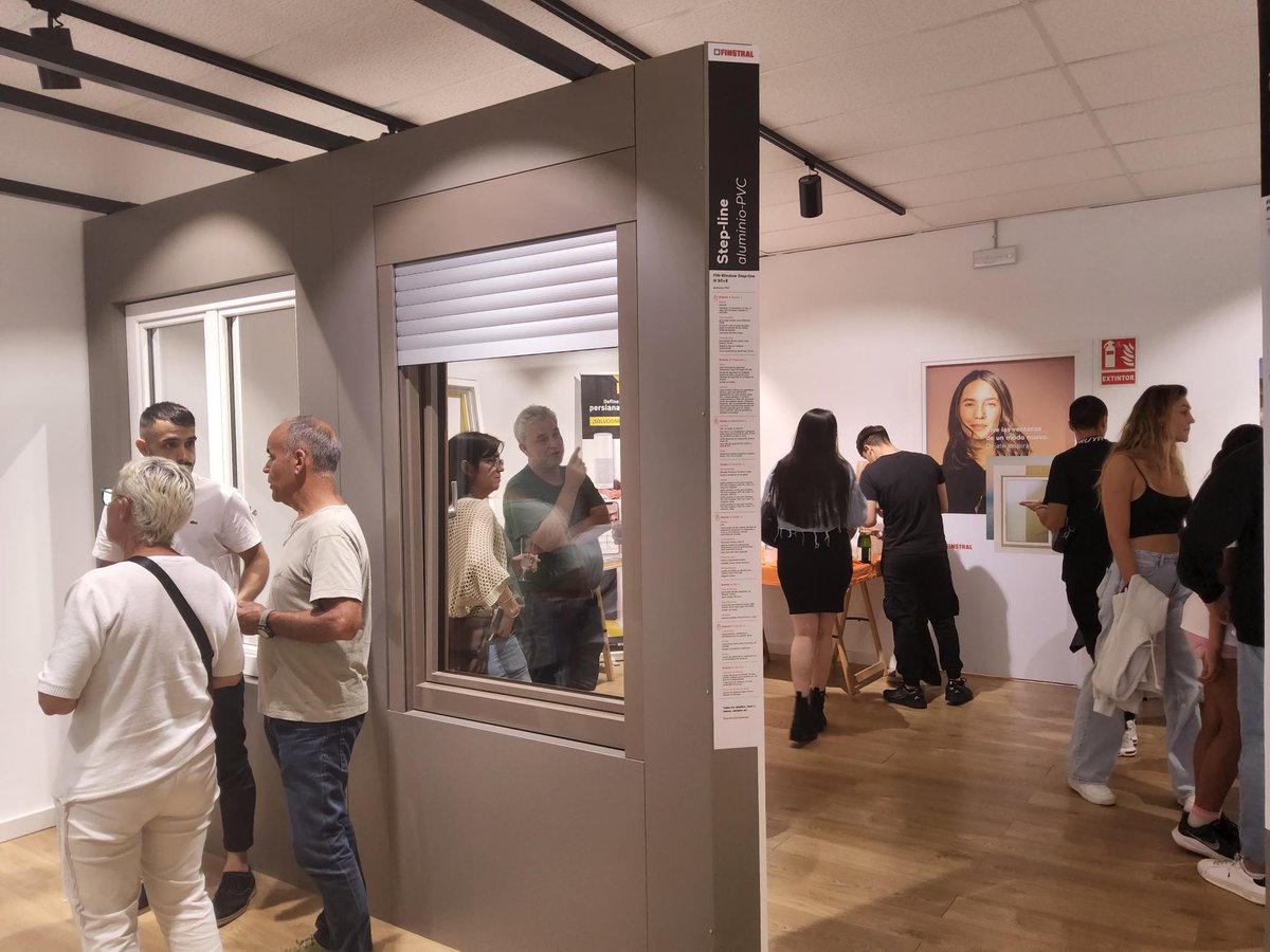 factoriacanabal's tweet photo. Inauguració del nou Finstral Partner Studio a Vilanova i la Geltrú.

Distribuïdors Finstral a la província de Barcelona des de 1997, ara també a la costa del Garraf.

#finestres #ventanas #pvc #alumini #aillament #arquitectura #interiorisme https://t.co/hoNtZkpMQW
