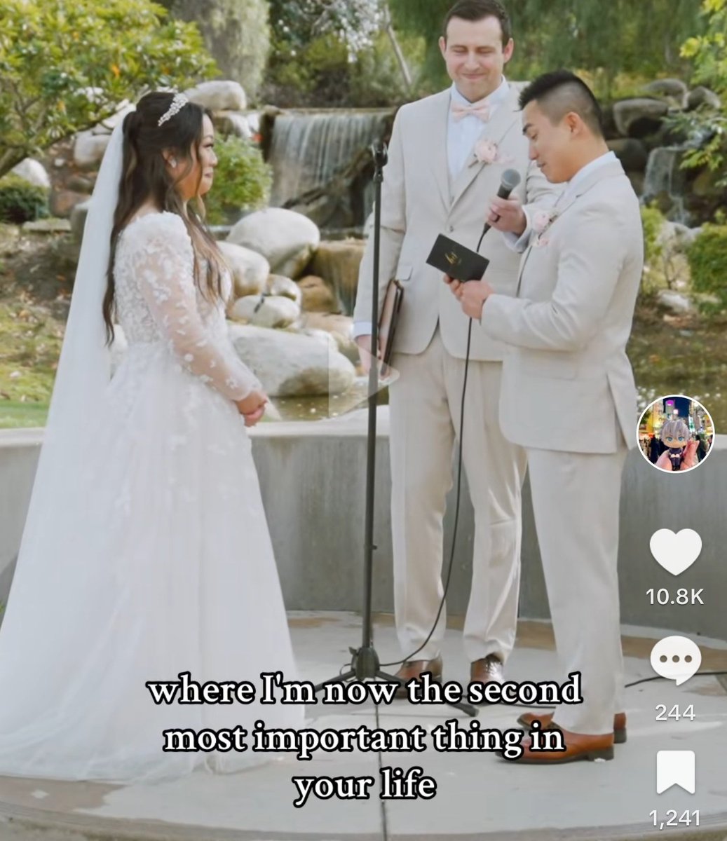 TheMelucifer's tweet photo. the Gojo influence irl is not a joke anymore lmao https://t.co/lNlrC2bqO4