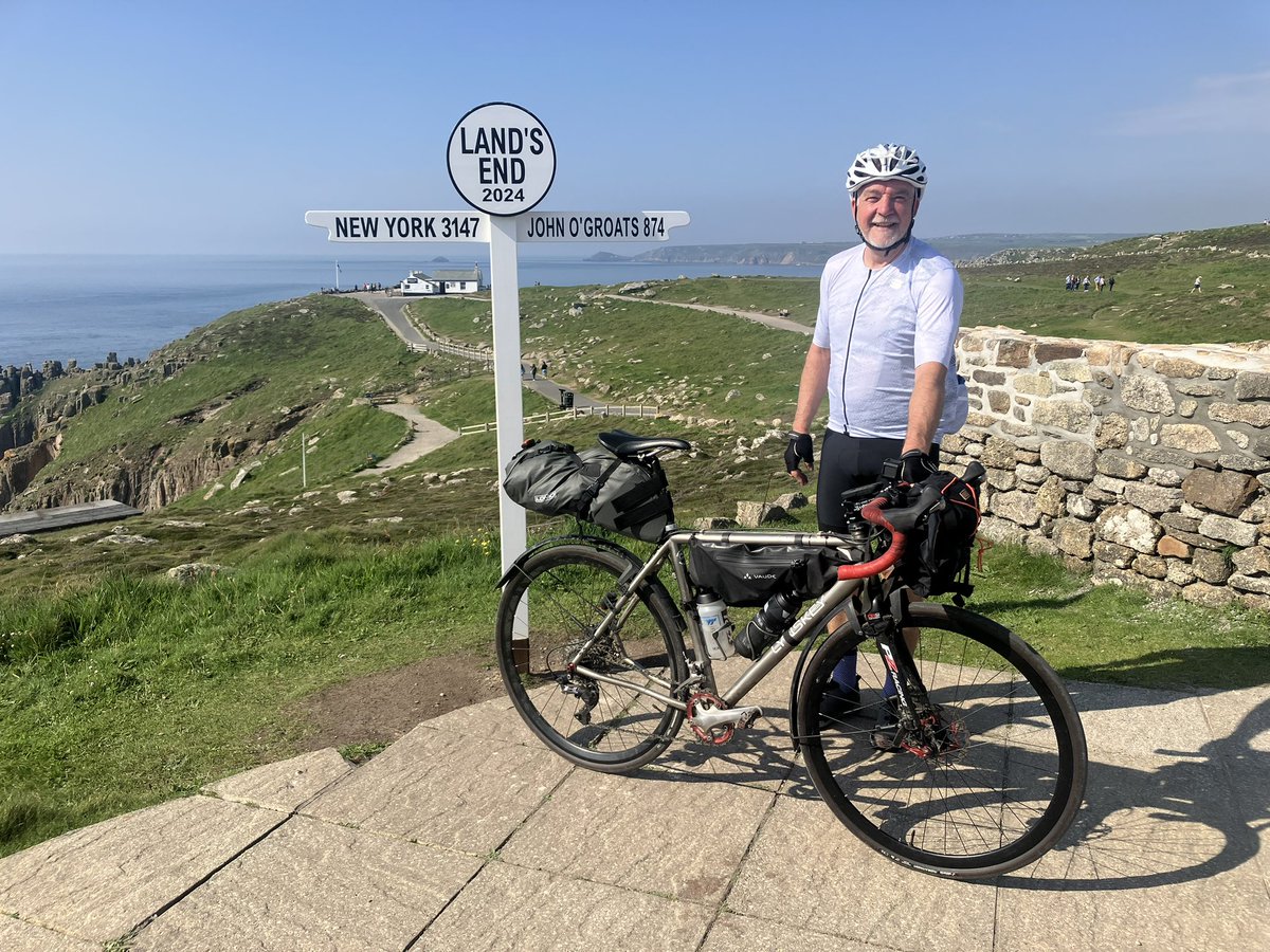 KevinRees1's tweet photo. Lejog 24 - great two weeks seeing the country by bike 😎 https://t.co/WozRzxi2XQ